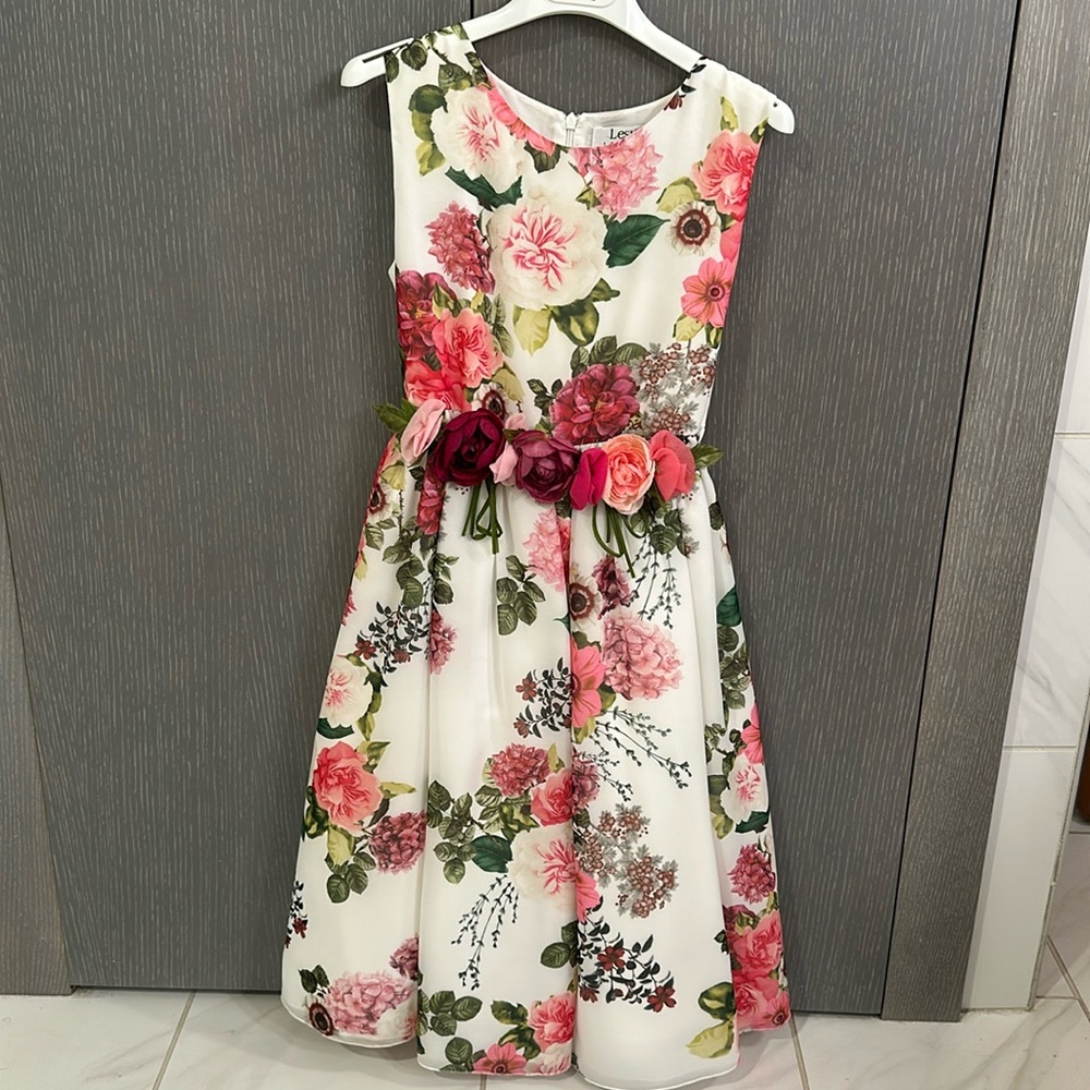 Rare find - Formal dress for girls from Italy.  Brand new with tags
